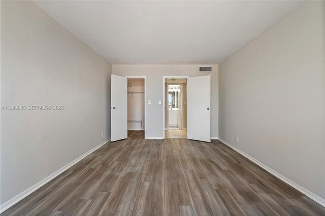 701 Three Islands Blvd 316, Hallandale Beach, FL 33009