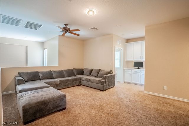 7733 Harthill Park Avenue, Las Vegas, NV 89113