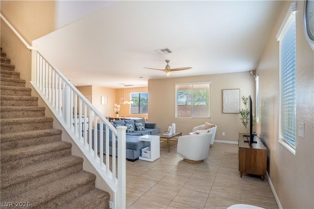 7733 Harthill Park Avenue, Las Vegas, NV 89113