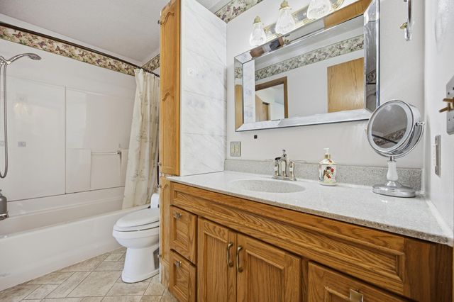 1523 28 Avenue S, Fargo, ND 58103