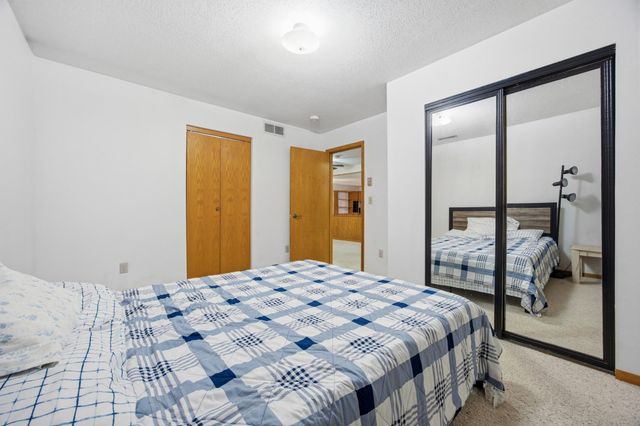 1523 28 Avenue S, Fargo, ND 58103