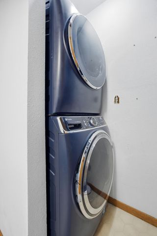 1523 28 Avenue S, Fargo, ND 58103