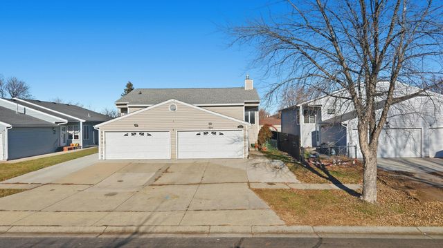 1523 28 Avenue S, Fargo, ND 58103