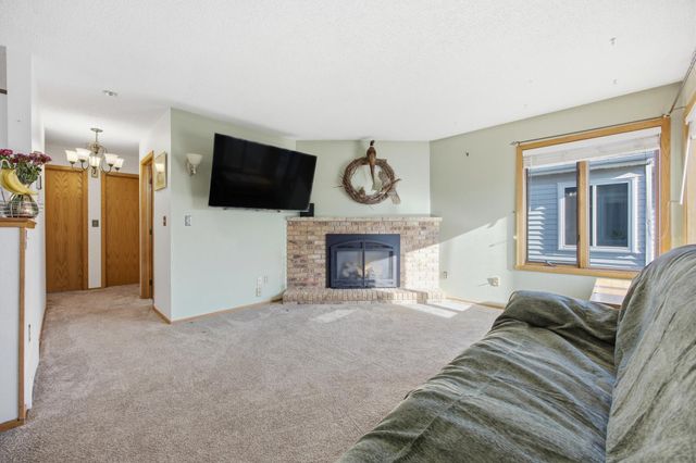 1523 28 Avenue S, Fargo, ND 58103