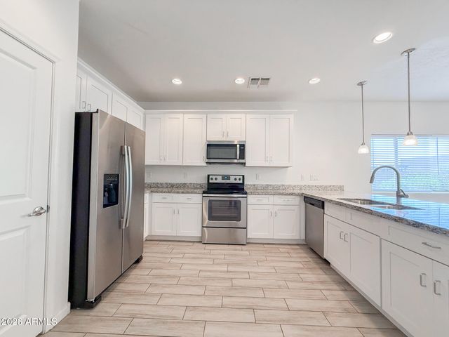 1741 W POLLACK Street, Phoenix, AZ 85041