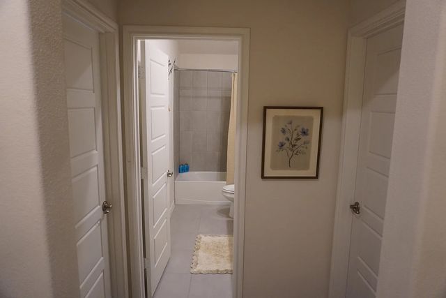 9721 Elk Falls Lane, Aubrey, TX 76227