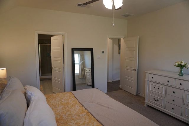 9721 Elk Falls Lane, Aubrey, TX 76227