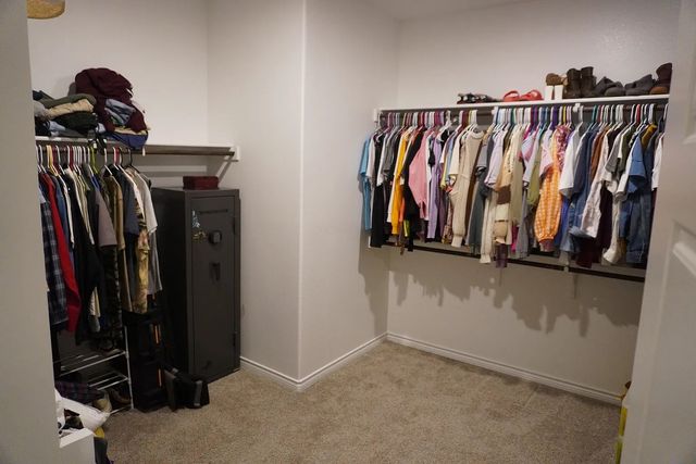 9721 Elk Falls Lane, Aubrey, TX 76227