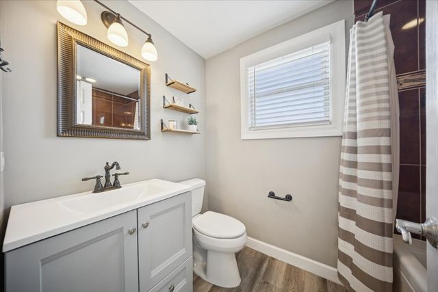 3826 N Page Avenue, Chicago, IL 60634