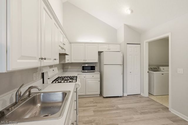5620 Emerald Ridge Pky 5A, Solon, OH 44139