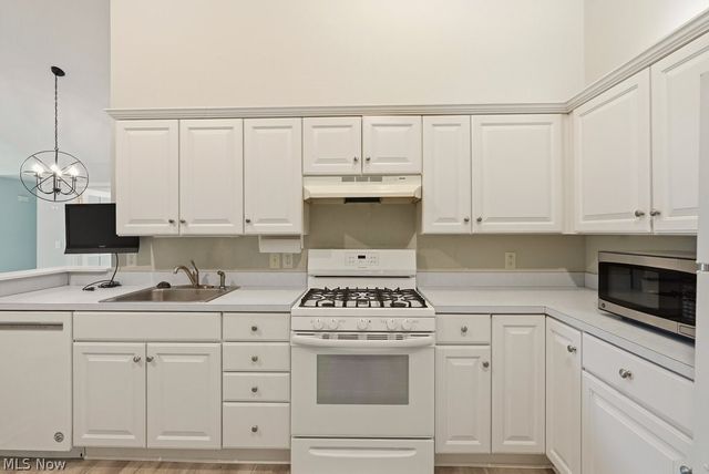5620 Emerald Ridge Pky 5A, Solon, OH 44139