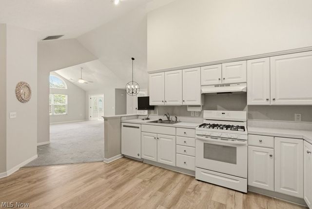 5620 Emerald Ridge Pky 5A, Solon, OH 44139