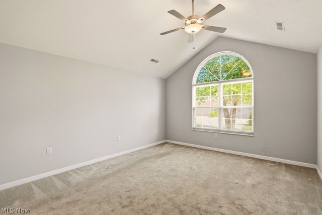 5620 Emerald Ridge Pky 5A, Solon, OH 44139