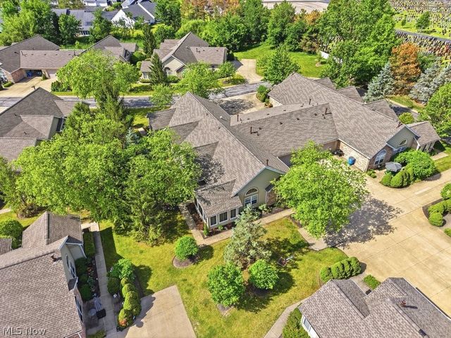 5620 Emerald Ridge Pky 5A, Solon, OH 44139