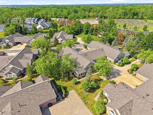 5620 Emerald Ridge Pky 5A, Solon, OH 44139