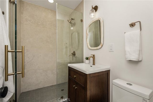 3803 Monteith Drive, Los Angeles, CA 90043