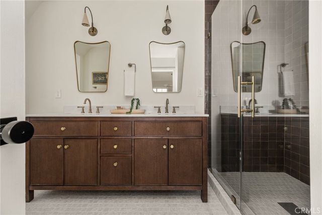 3803 Monteith Drive, Los Angeles, CA 90043