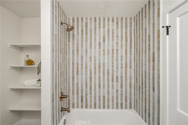 3803 Monteith Drive, Los Angeles, CA 90043