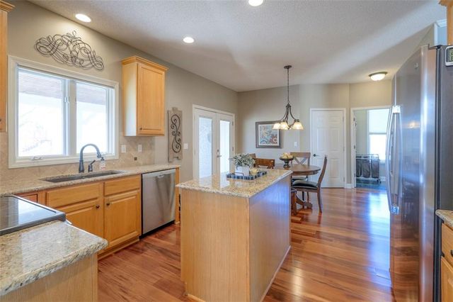 18235 W 156 Street, Olathe, KS 66062