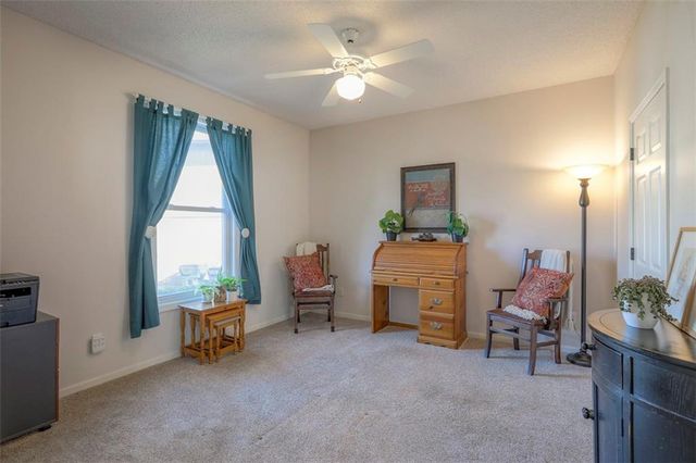 18235 W 156 Street, Olathe, KS 66062