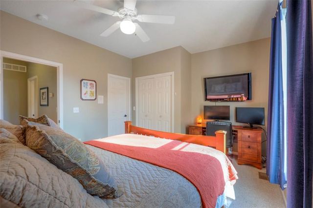 18235 W 156 Street, Olathe, KS 66062