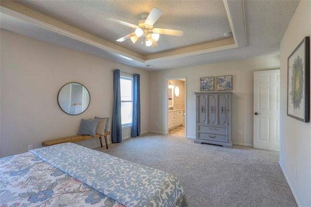 18235 W 156 Street, Olathe, KS 66062