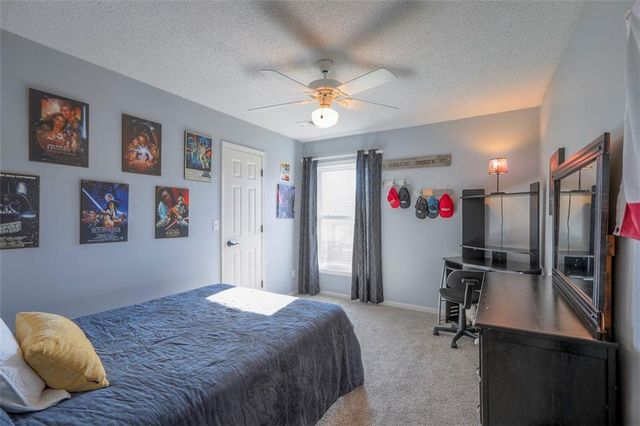 18235 W 156 Street, Olathe, KS 66062