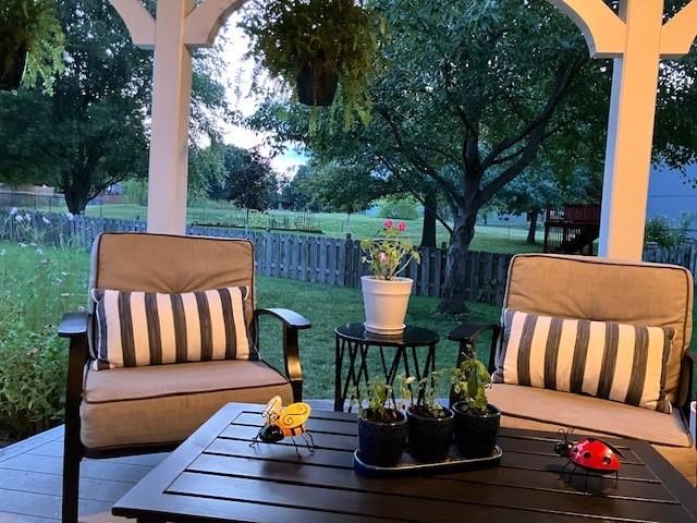 18235 W 156 Street, Olathe, KS 66062