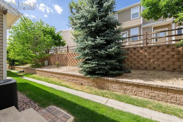 2740 Stonecrop Ridge Grove, Colorado Springs, CO 80910