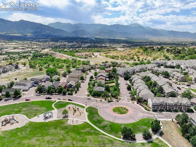 2740 Stonecrop Ridge Grove, Colorado Springs, CO 80910