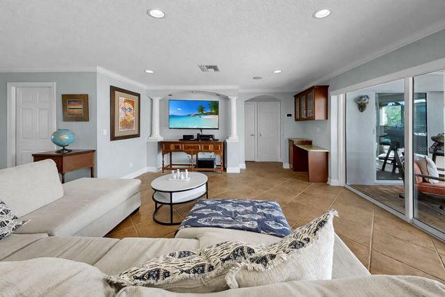 6317 COCOA LANE, Apollo Beach, FL 33572