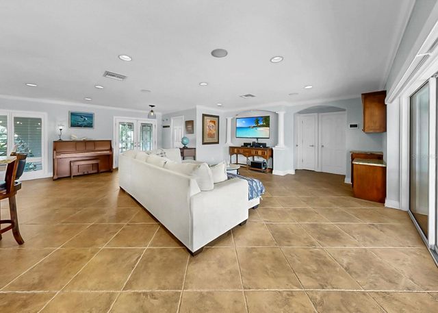 6317 COCOA LANE, Apollo Beach, FL 33572