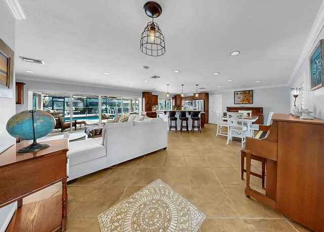 6317 COCOA LANE, Apollo Beach, FL 33572