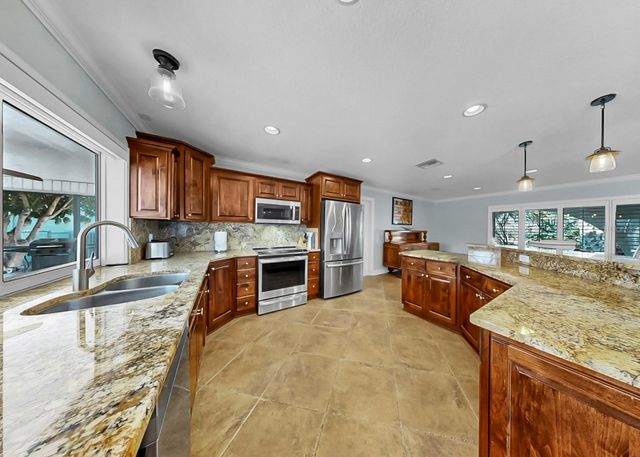 6317 COCOA LANE, Apollo Beach, FL 33572