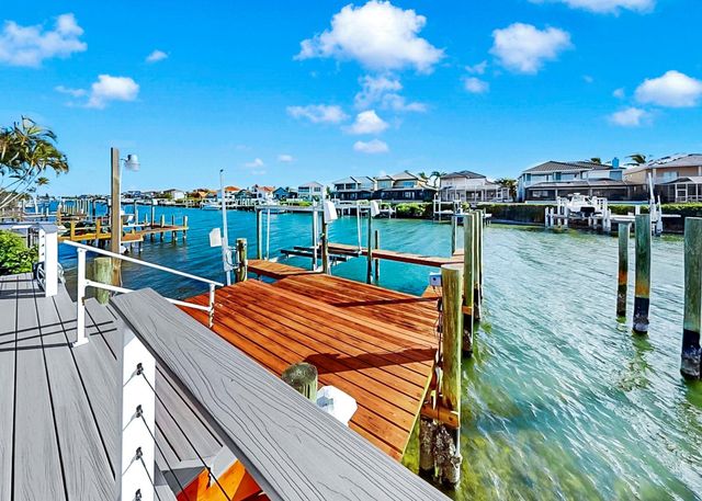 6317 COCOA LANE, Apollo Beach, FL 33572