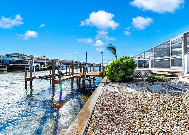 6317 COCOA LANE, Apollo Beach, FL 33572