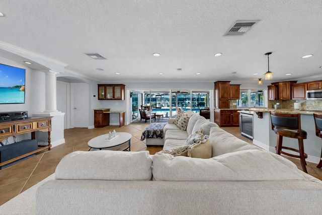 6317 COCOA LANE, Apollo Beach, FL 33572