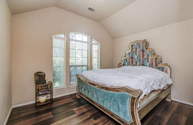 13312 Highland Lake Lane, Pearland, TX 77584