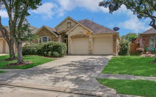 13312 Highland Lake Lane, Pearland, TX 77584