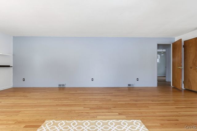 509 Bronson Road, Geddes, NY 13219