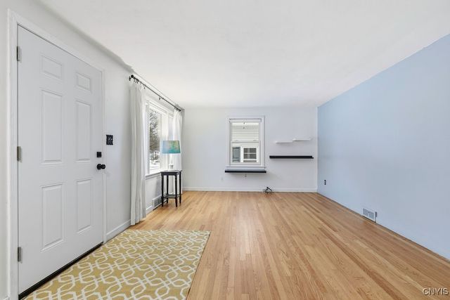 509 Bronson Road, Geddes, NY 13219