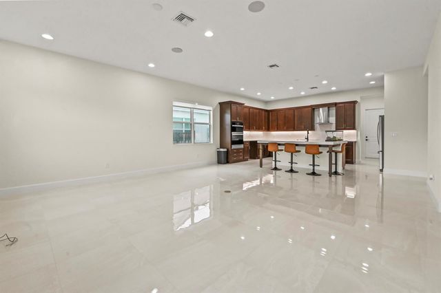 15030 Wildwood Circle, Westlake, FL 33470