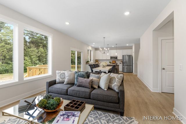 1839 Lowe Drive, Spring Lake, MI 49456