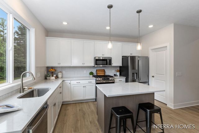 1839 Lowe Drive, Spring Lake, MI 49456