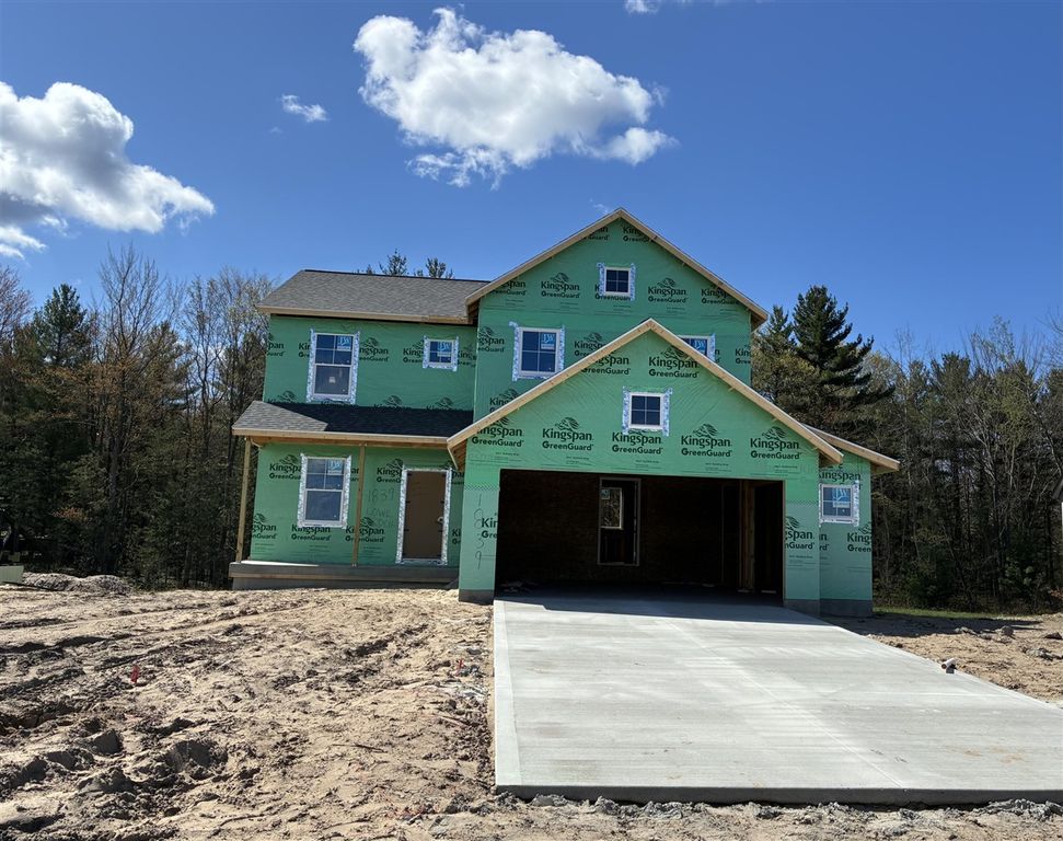 1839 Lowe Drive, Spring Lake, MI 49456