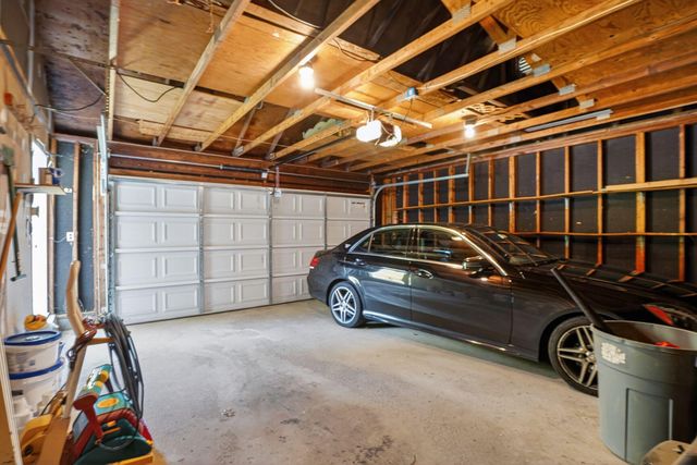 11715 LARIAT LN, Oakton, VA 22124