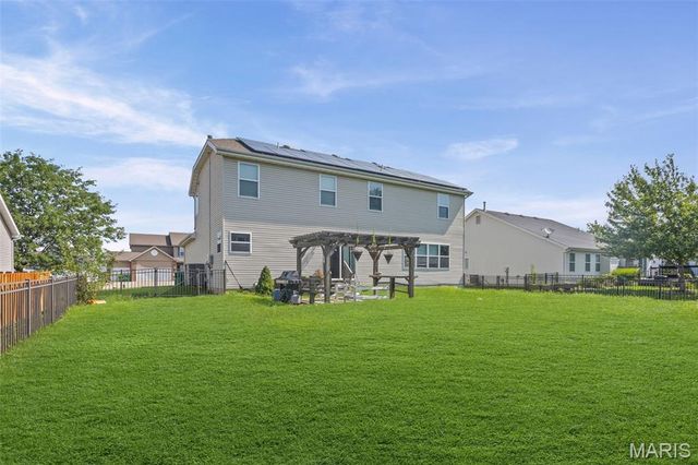 917 Sturbridge Trail, O'fallon, IL 62269