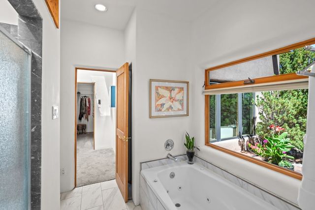 111 The Highroad, Santa Fe, NM 87507