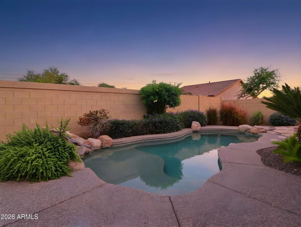 14332 W Mitchell Drive, Goodyear, AZ 85338 — photo 2