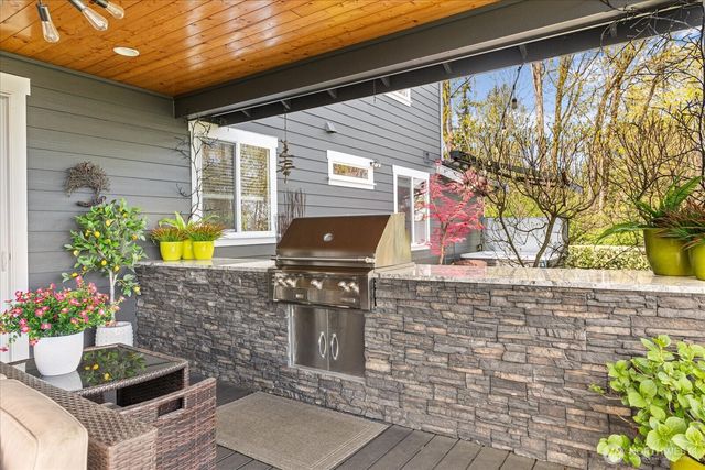 11733 Seattle Hill Road, Snohomish, WA 98296